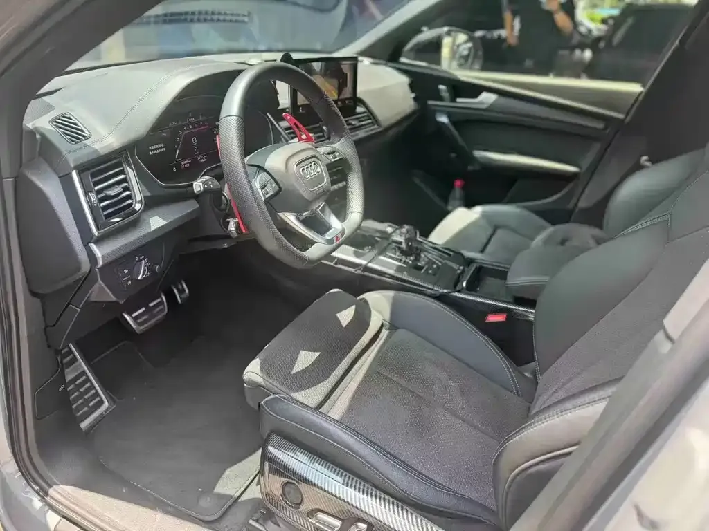 Audi Q5L 2024 из CN, фото 3