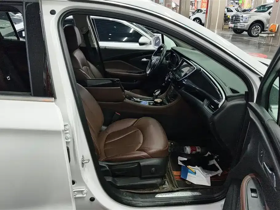 Buick Envision Plus — фото 7