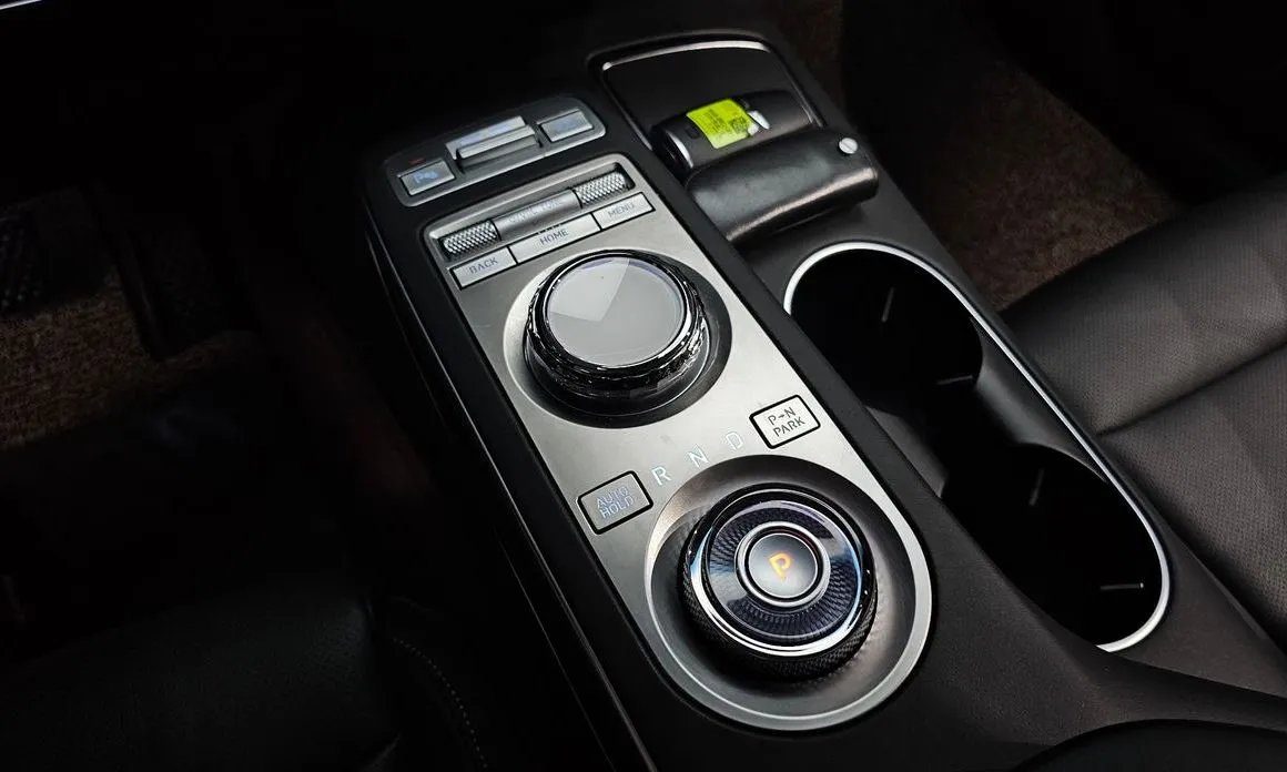 Genesis GV70 2023 из KR, фото 4