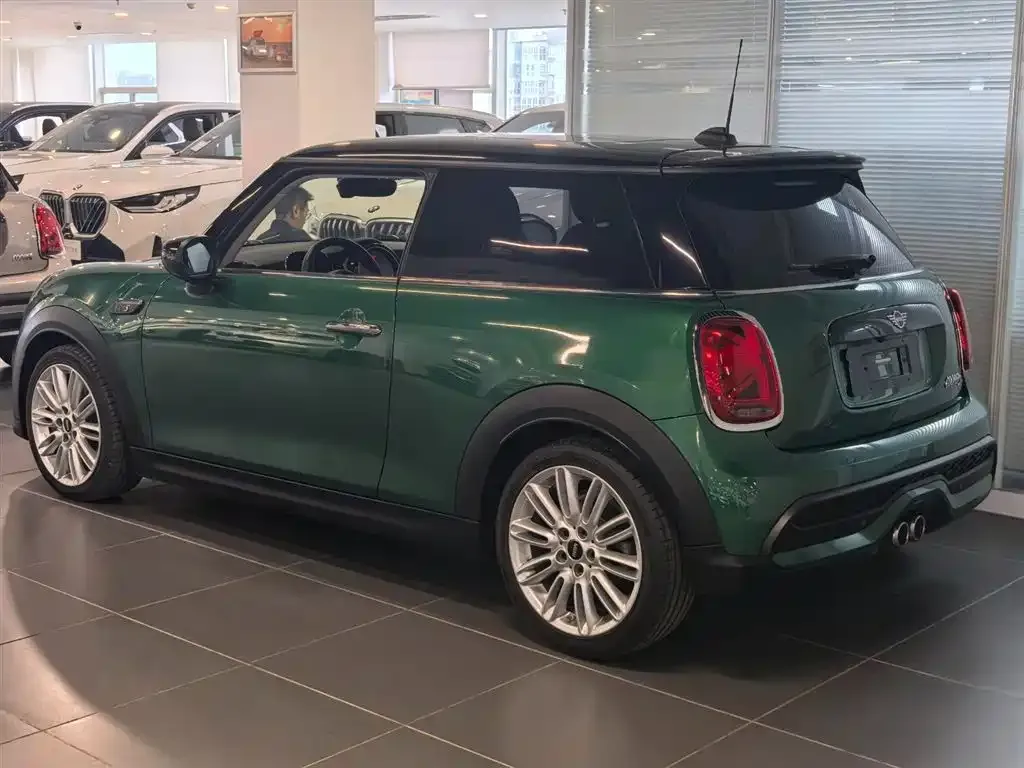 MINI Cooper (3-door) — фото 10