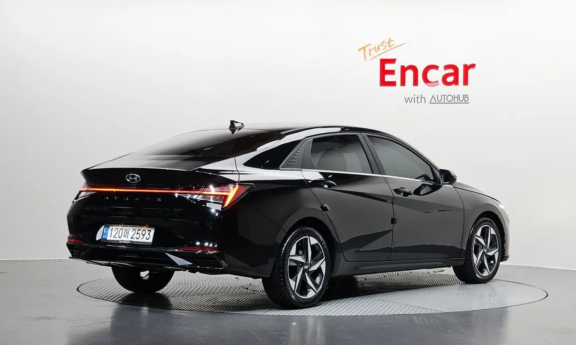 Hyundai AVANTE — фото 2