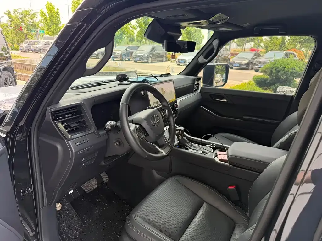 Lexus GX 2025 из CN, фото 5