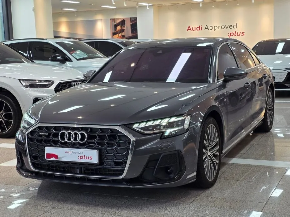 Audi A8