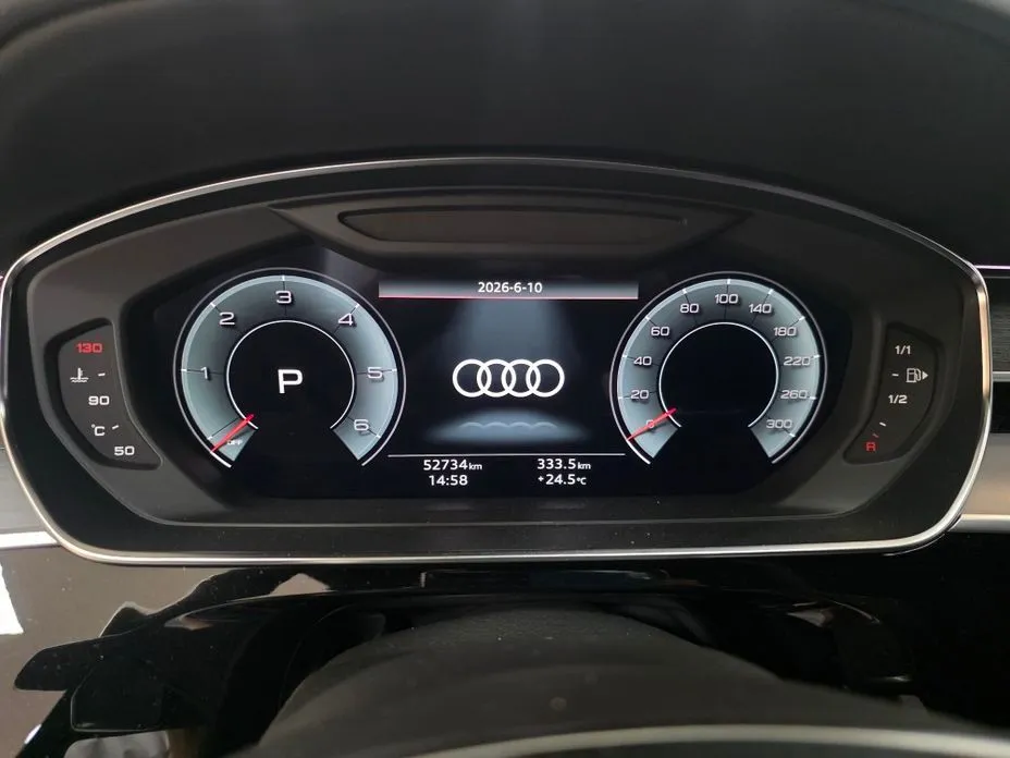 Audi A8 2023 из KR, фото 2