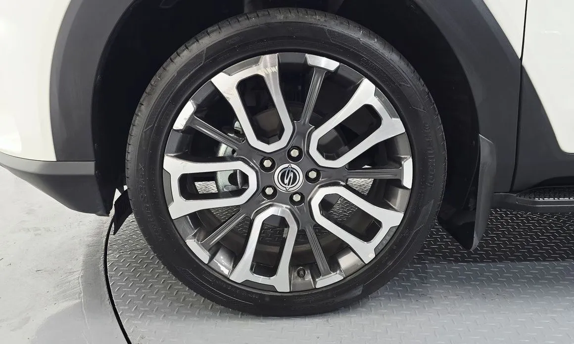 KG Mobility (Ssangyong) Torres — фото 8