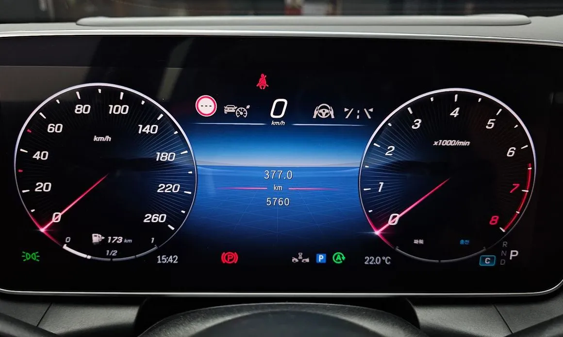 Mercedes-Benz GLC-Class 2024 из KR, фото 6