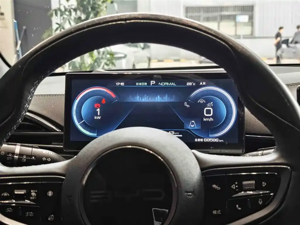 BYD Seal — фото 9