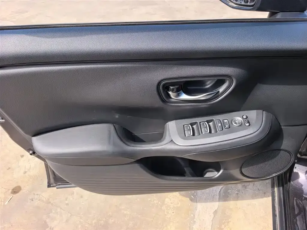 Honda ZR-V 2024 из CN, фото 3