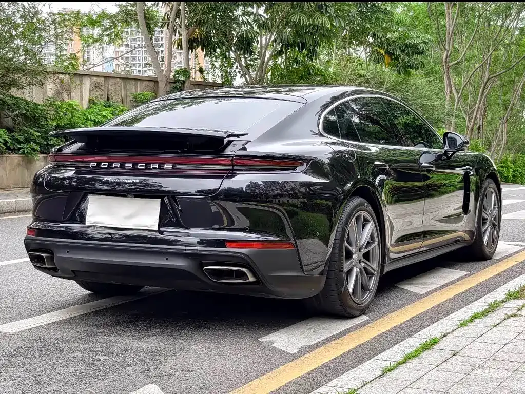 Porsche Panamera — фото 6