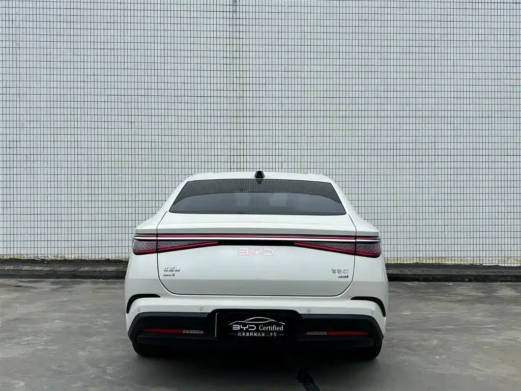 BYD Seal 07 DM-i — фото 3
