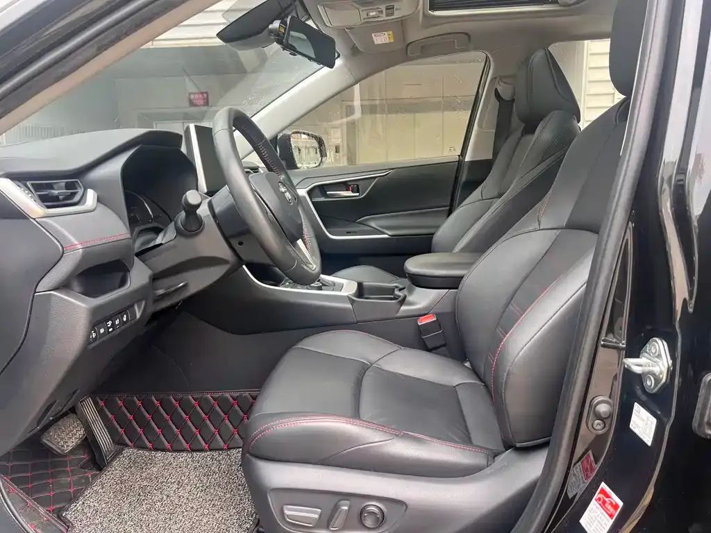Toyota Wildlander New Energy 2021 из CN, фото 6
