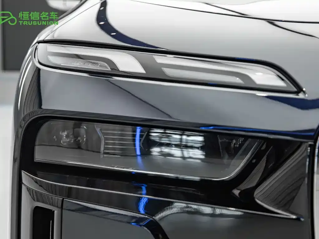 BMW i7 2023 из CN, фото 3