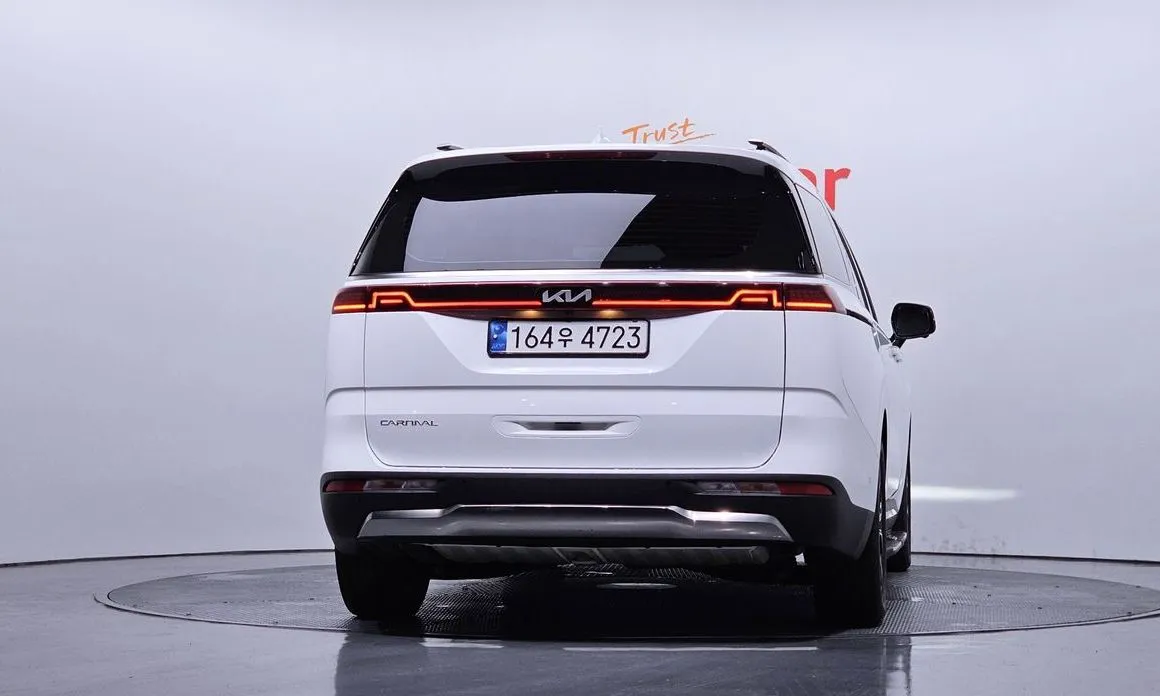 Kia Carnival 2023 из KR, фото 3