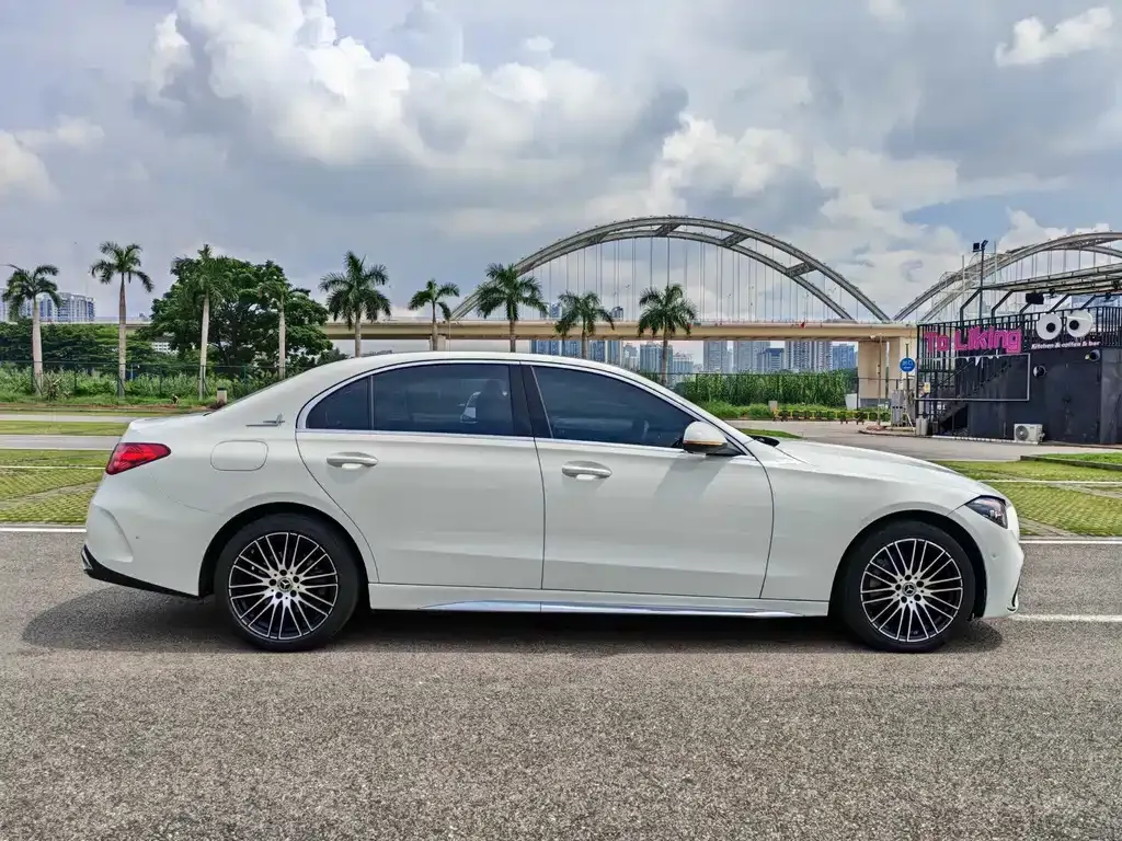 Mercedes-Benz C-Class 2023 из CN, фото 7