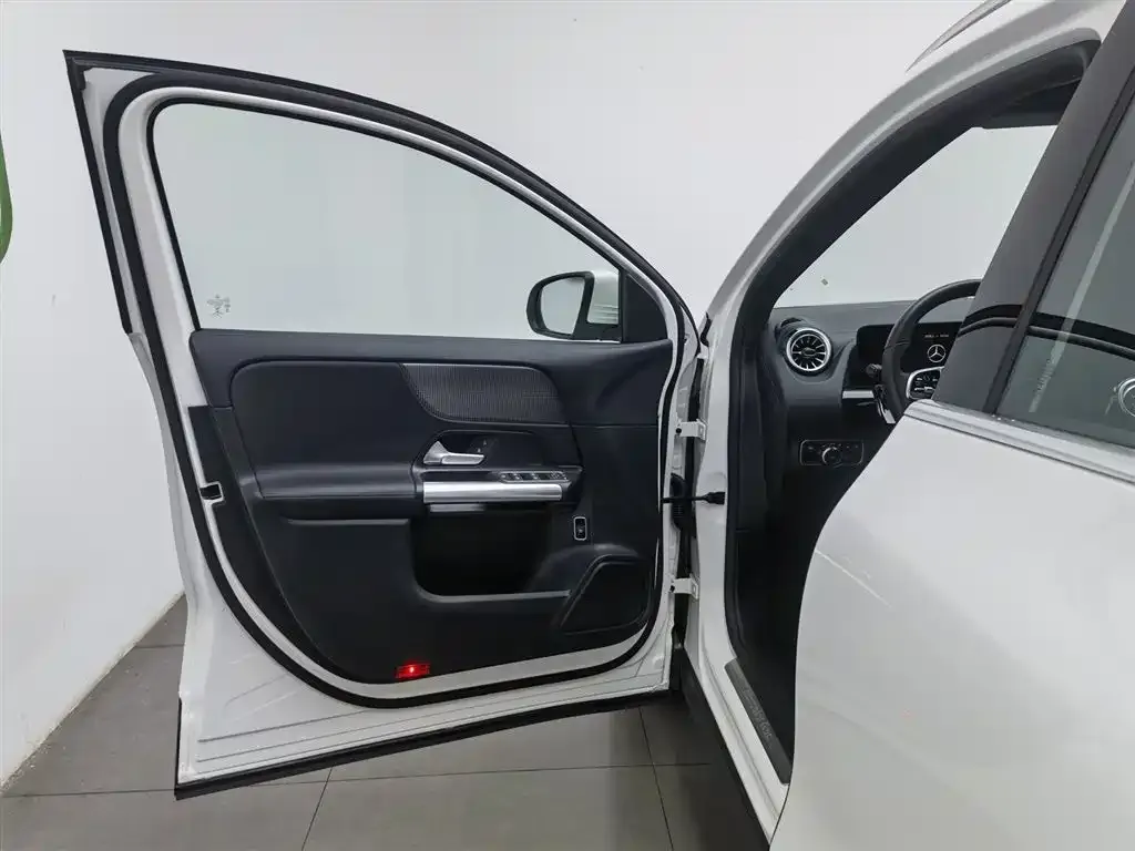 Mercedes-Benz GLA 2022 из CN, фото 9