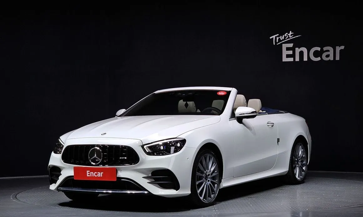 Mercedes-Benz E-Class — фото 1