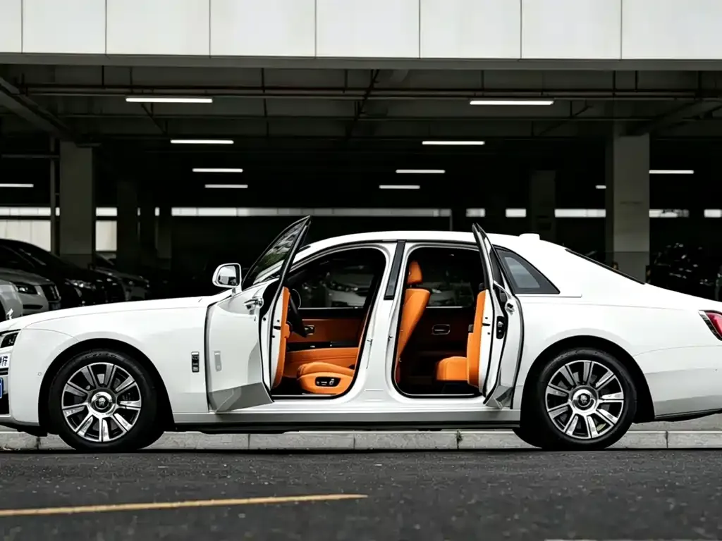 Rolls-Royce Ghost — фото 3