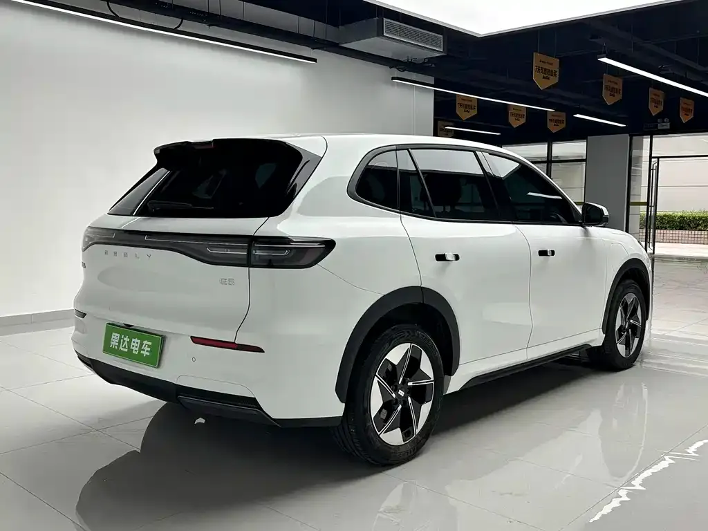 Geely Galaxy E5 2025 из CN, фото 3