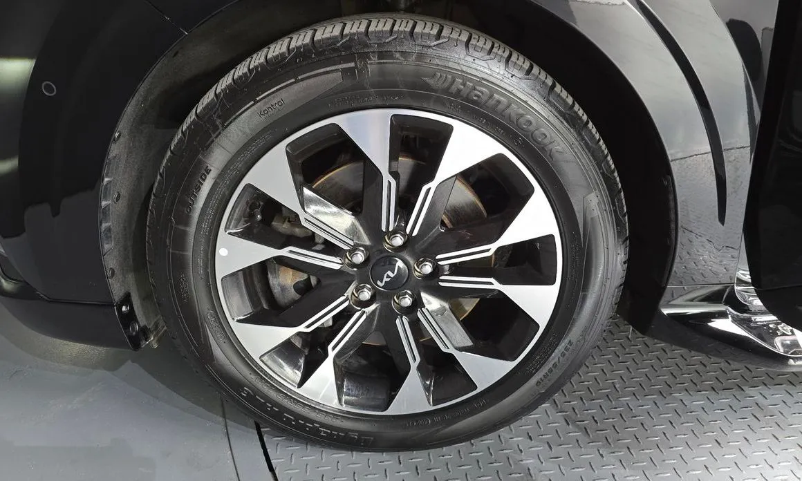 Kia Carnival 2023 из KR, фото 5