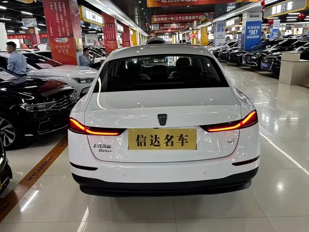 Roewe D7 — фото 4