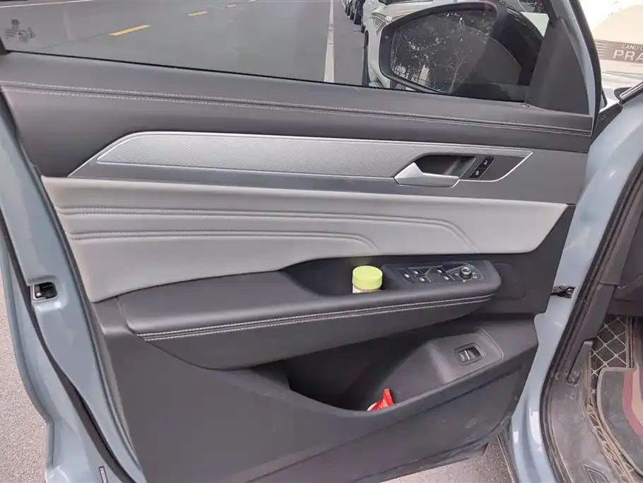 Volkswagen Tavendor 2022 из CN, фото 8