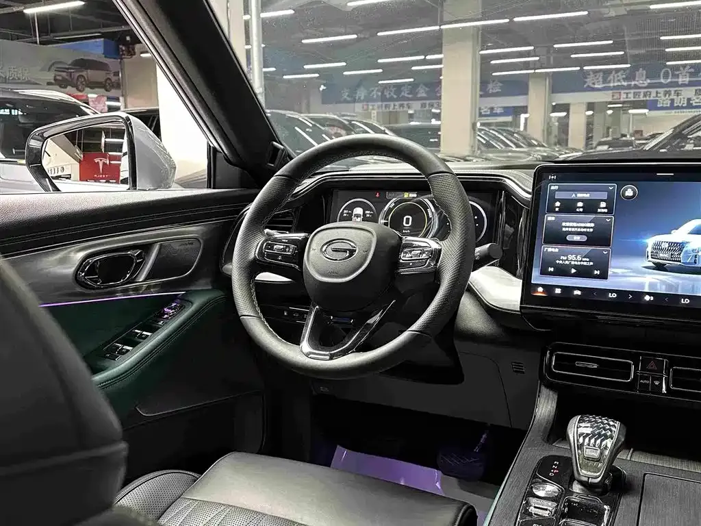 GAC Motor Trumpchi GS8 — фото 9