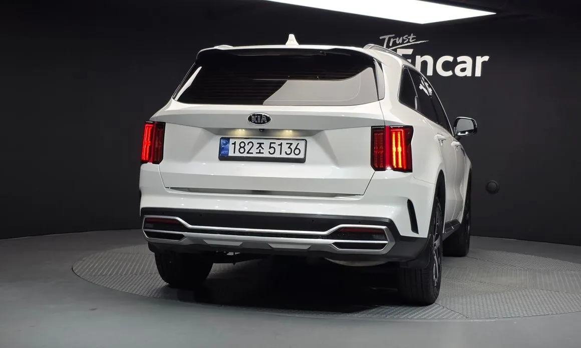 Kia Sorento — фото 3