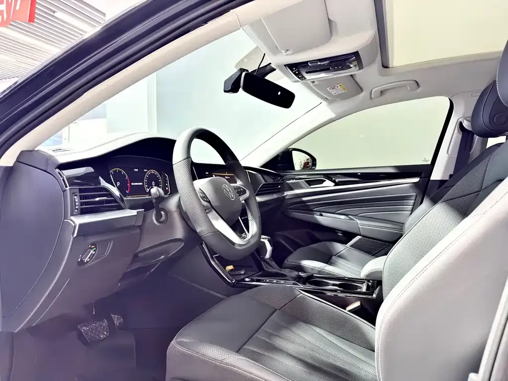 Volkswagen Passat — фото 5