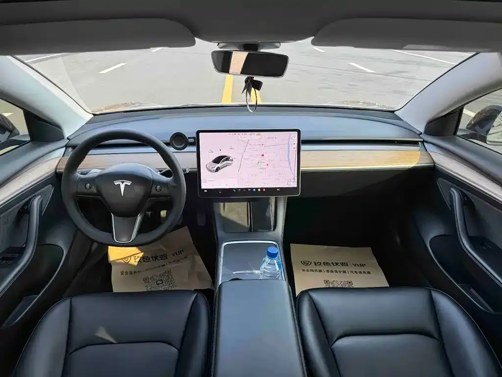 Tesla Model 3 2023 из CN, фото 4