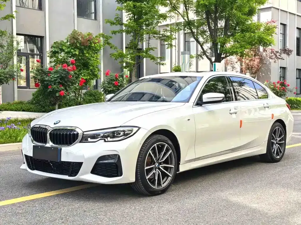 BMW 3 Series — фото 1