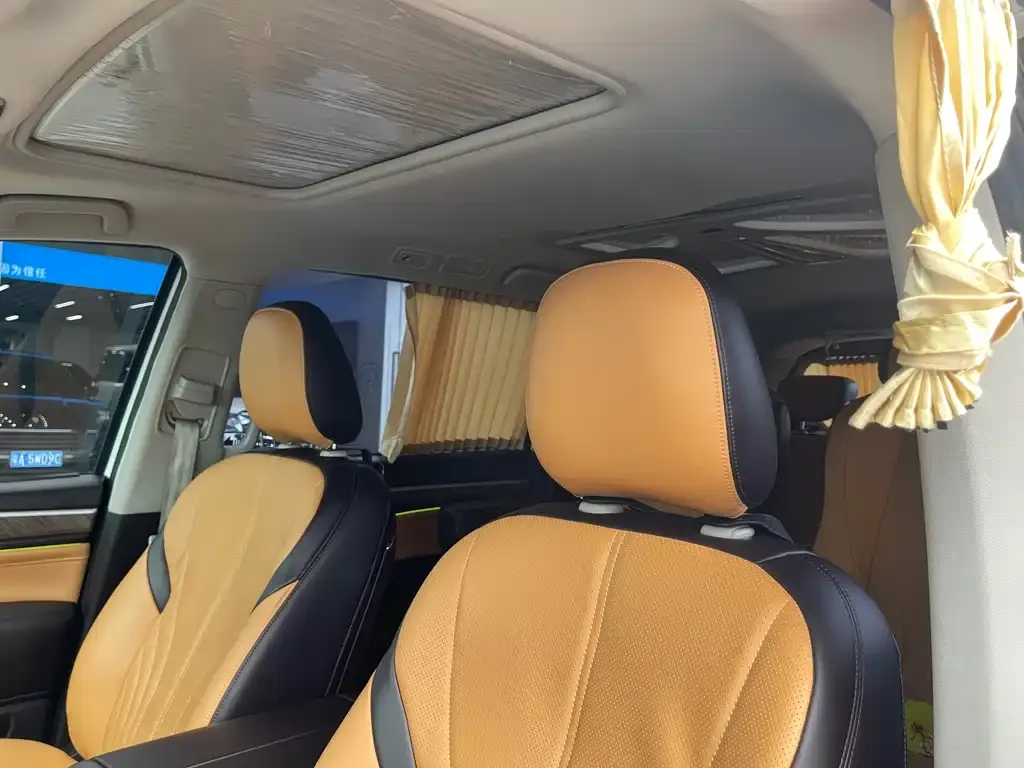 GAC Motor Trumpchi M8 — фото 2