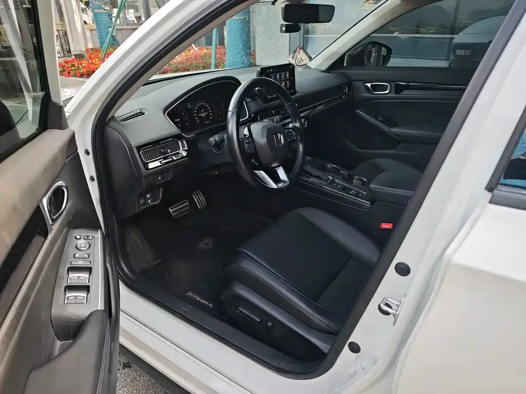 Honda Integra 2023 из CN, фото 4
