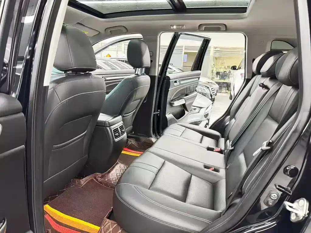 GAC Motor Trumpchi GS8 — фото 4