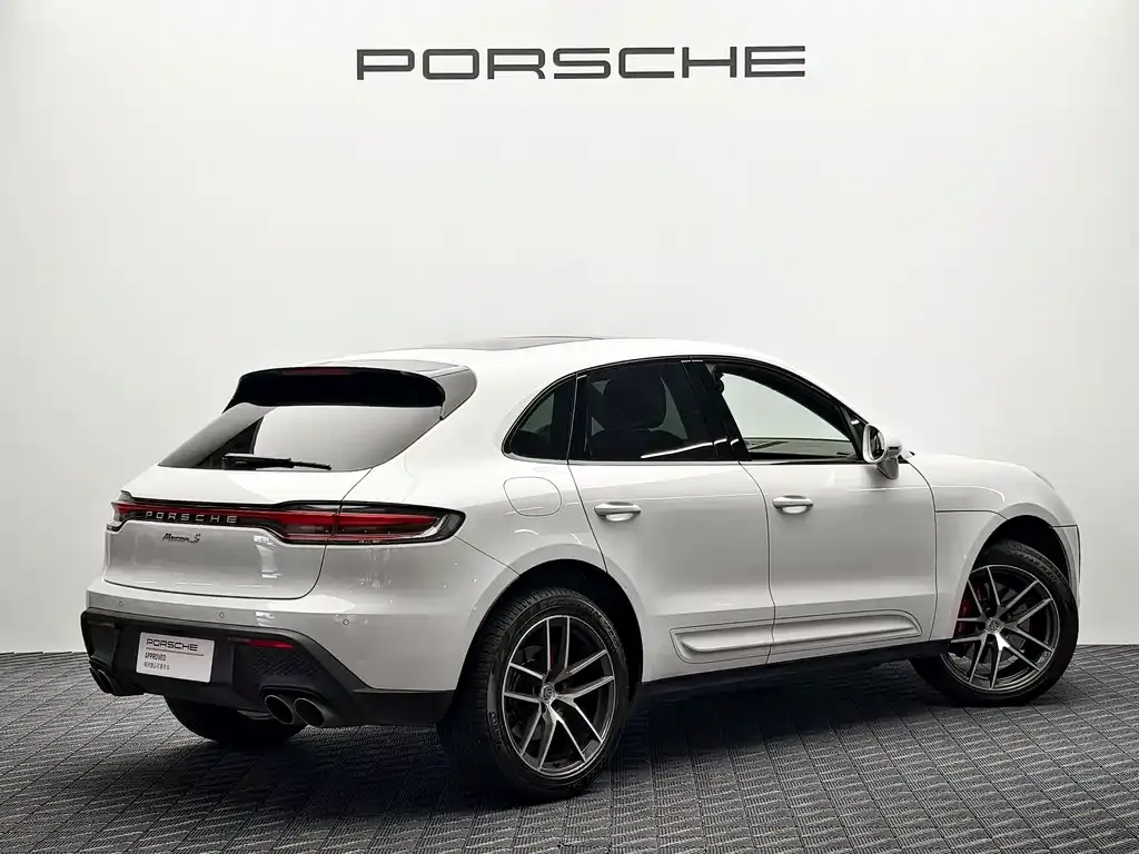 Porsche Macan — фото 9
