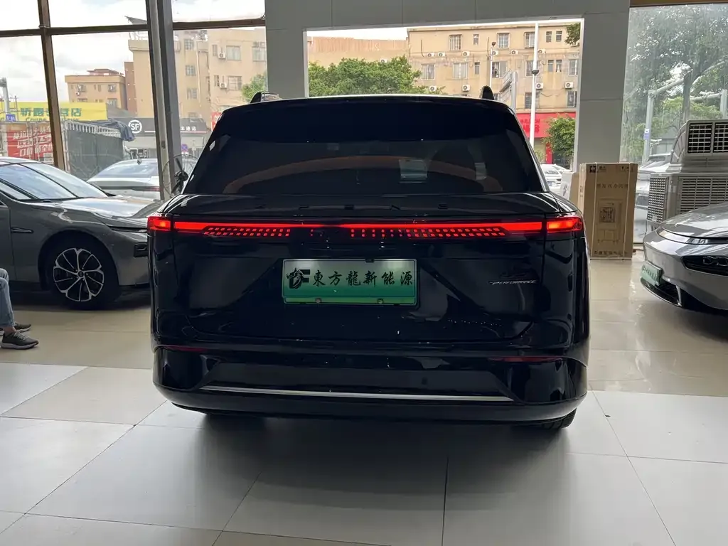 XPeng G9 2023 из CN, фото 2