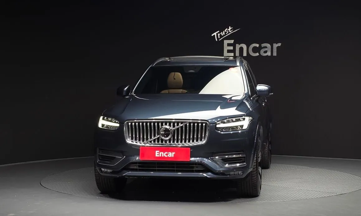 Volvo XC90 2023 из KR, фото 3