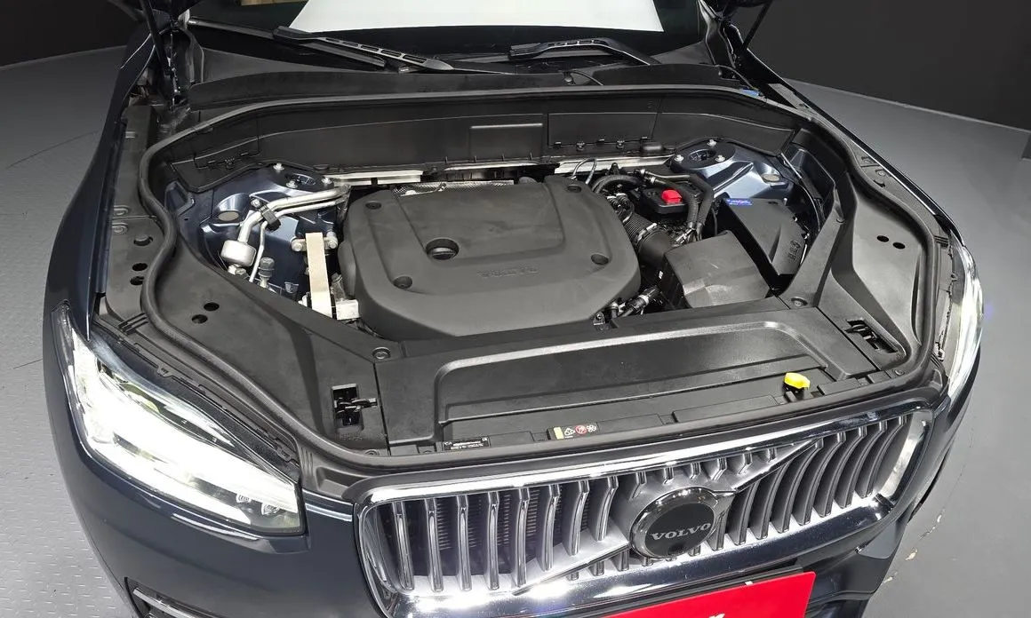 Volvo XC90 2023 из KR, фото 9