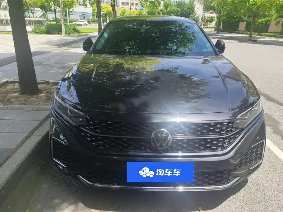 Volkswagen Passat — фото 9