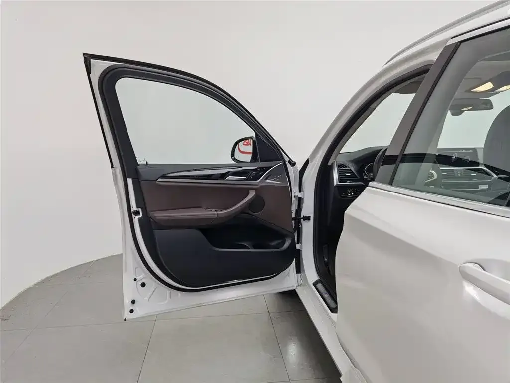 BMW X3 2021 из CN, фото 4