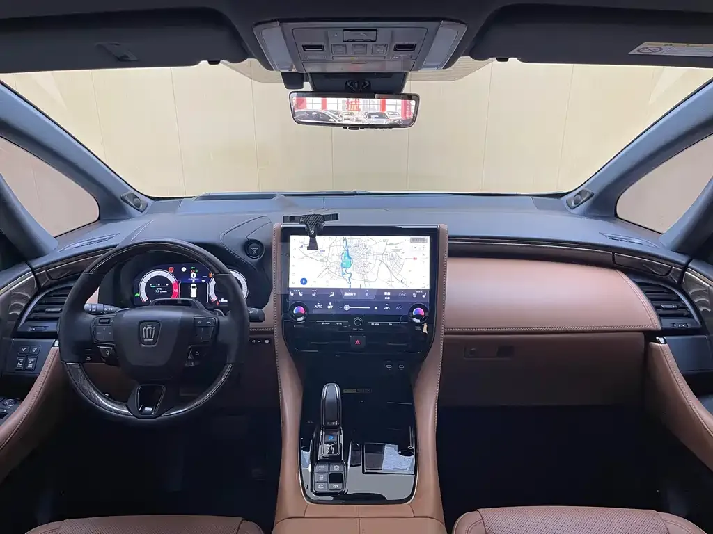 Toyota Vellfire — фото 6