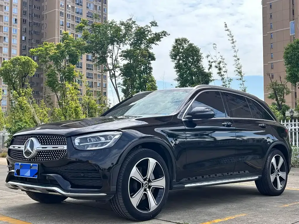 Mercedes-Benz GLC — фото 1