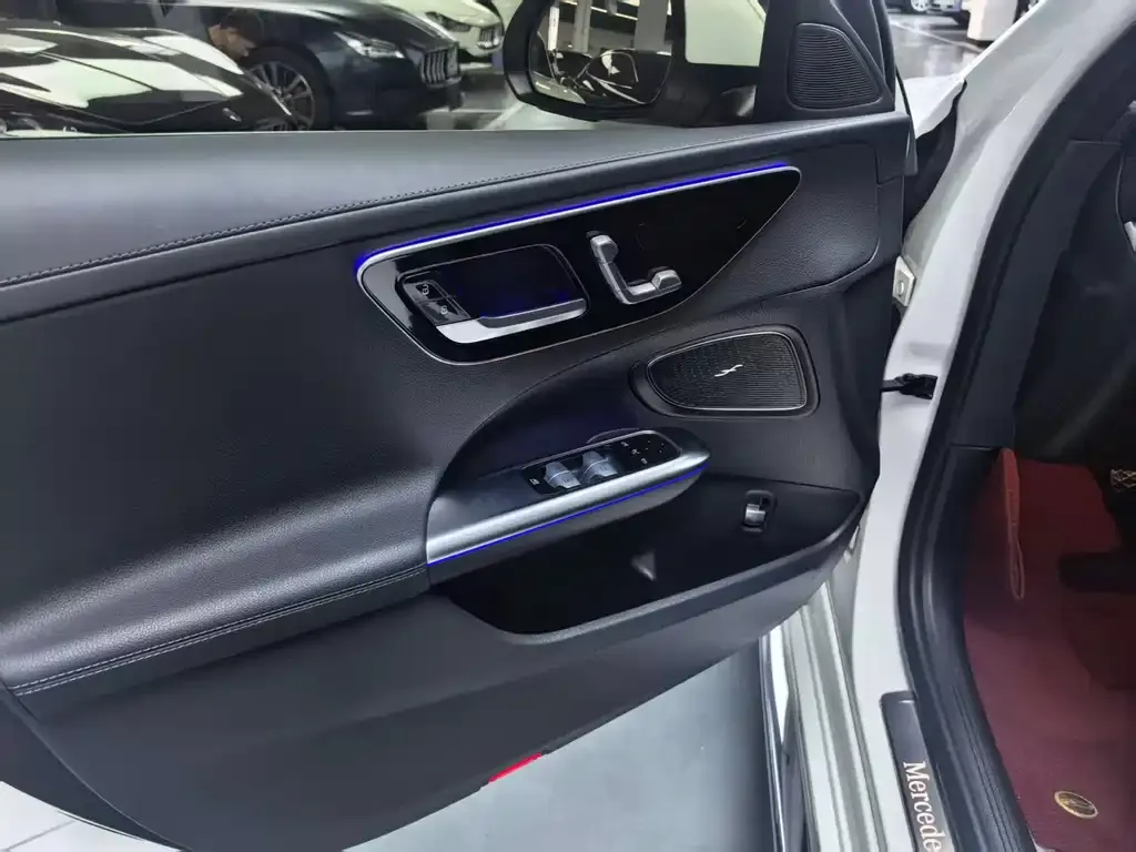 Mercedes-Benz C-Class 2023 из CN, фото 10