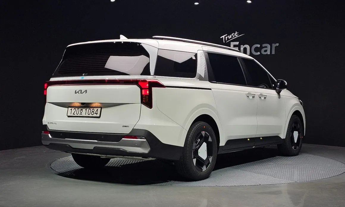 Kia Carnival 2026 из KR, фото 4