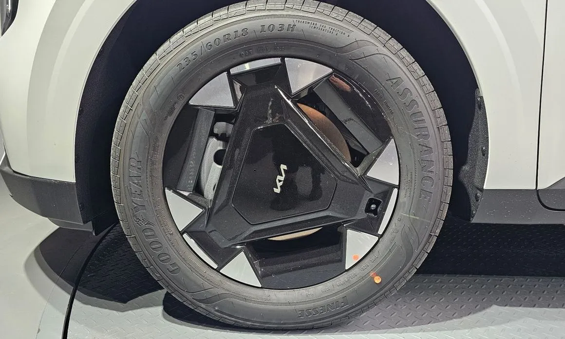 Kia Carnival 2026 из KR, фото 9