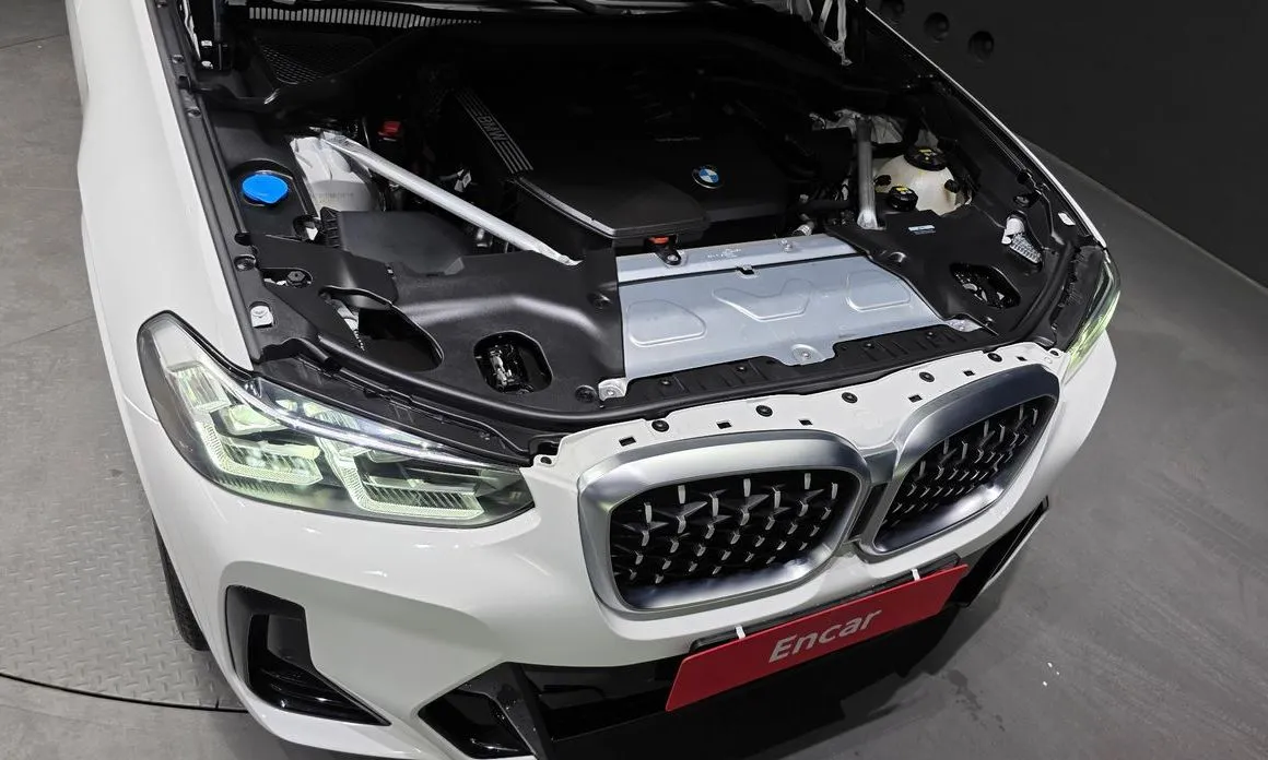 BMW X4 2022 из KR, фото 10
