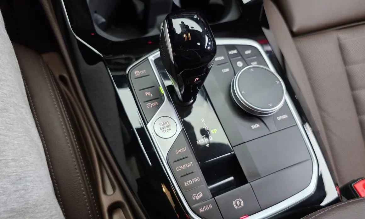 BMW X4 2022 из KR, фото 8