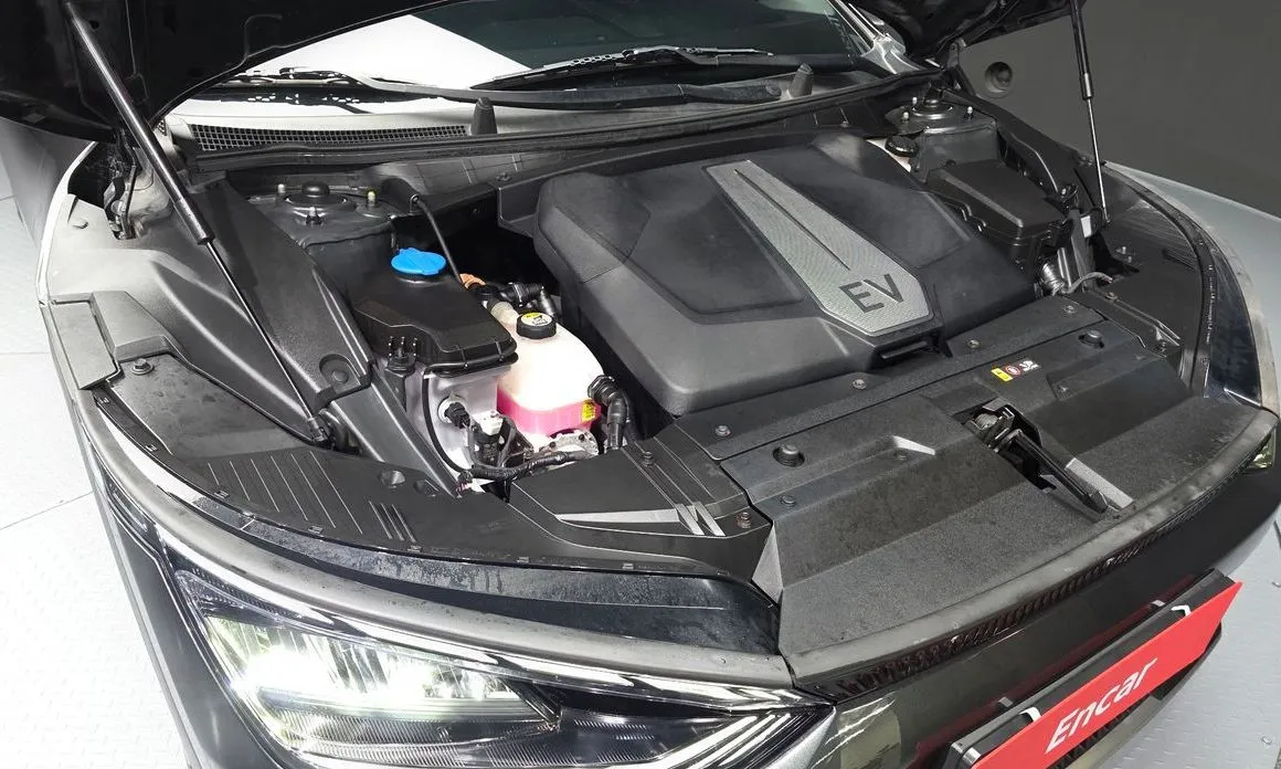 Kia EV6 2022 из KR, фото 10