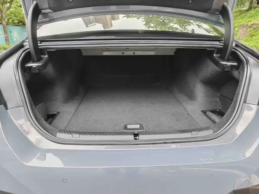 BMW i5 2024 из CN, фото 8