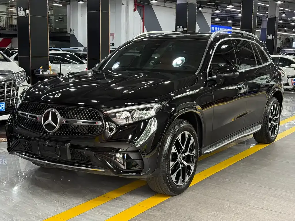 Mercedes-Benz GLC — фото 1