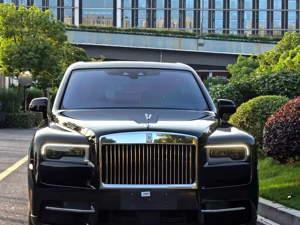 Rolls-Royce Cullinan — фото 5
